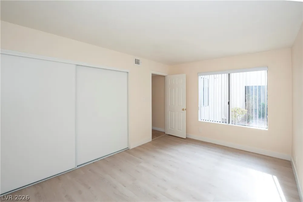4391 Gannet Circle #11 Las Vegas, NV 89103