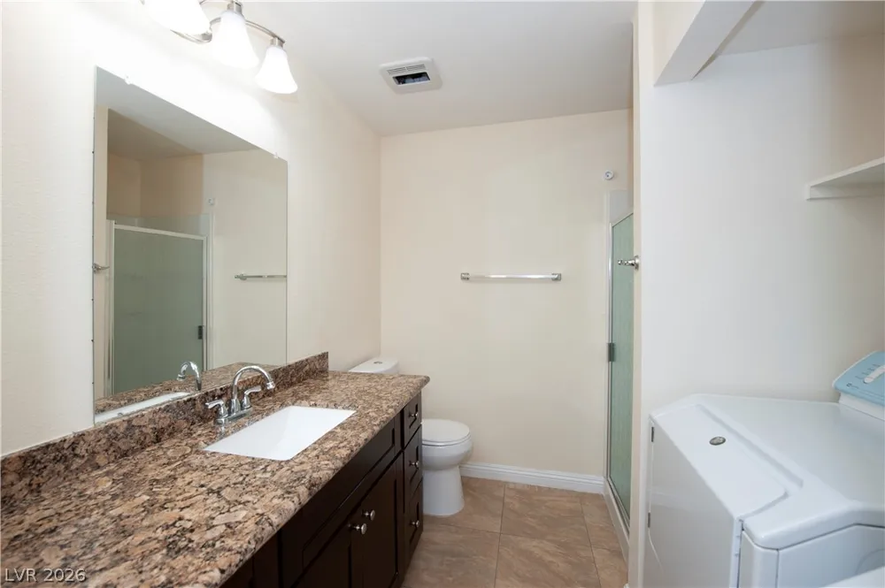 4391 Gannet Circle #11 Las Vegas, NV 89103