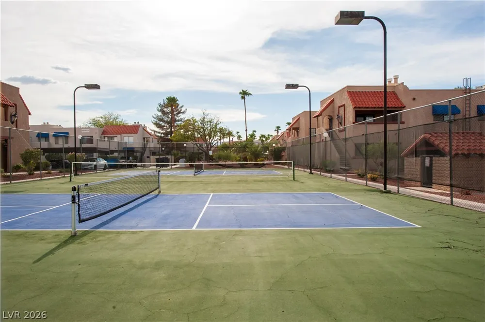 4391 Gannet Circle #11 Las Vegas, NV 89103