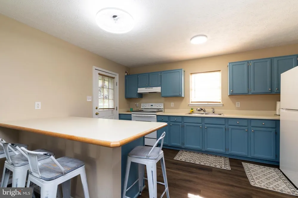 216 NIGHTINGALE Stephens City, VA 22655