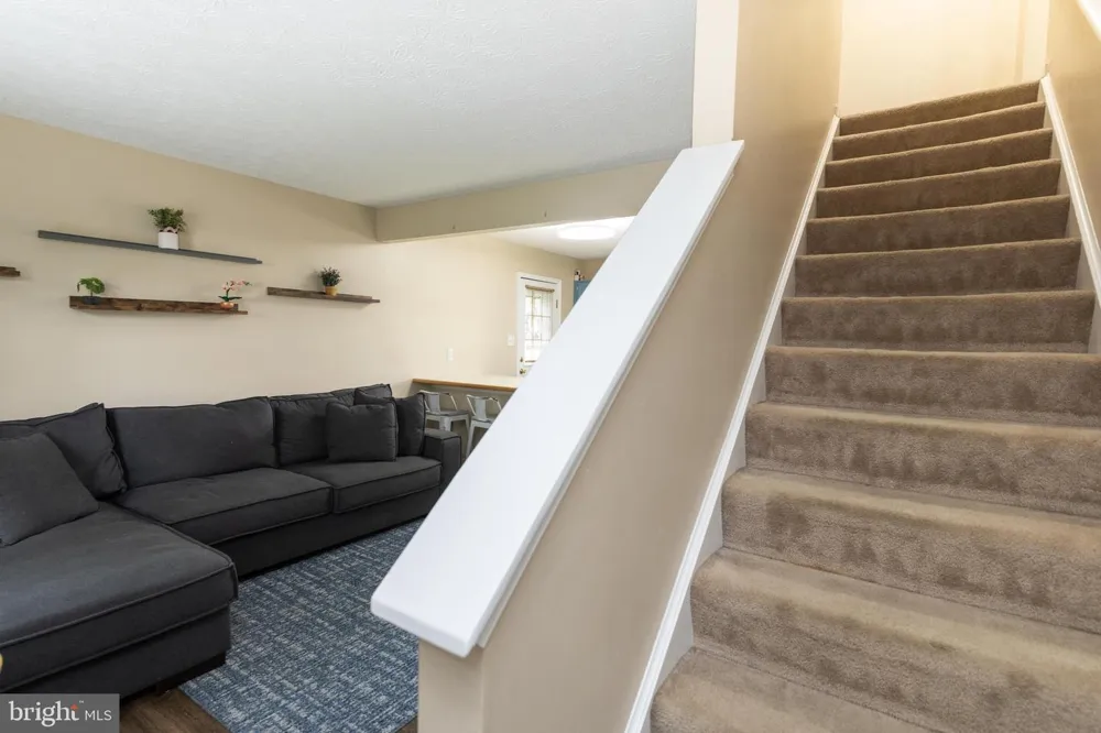 216 NIGHTINGALE Stephens City, VA 22655