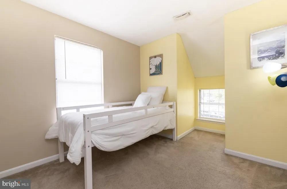 216 NIGHTINGALE Stephens City, VA 22655