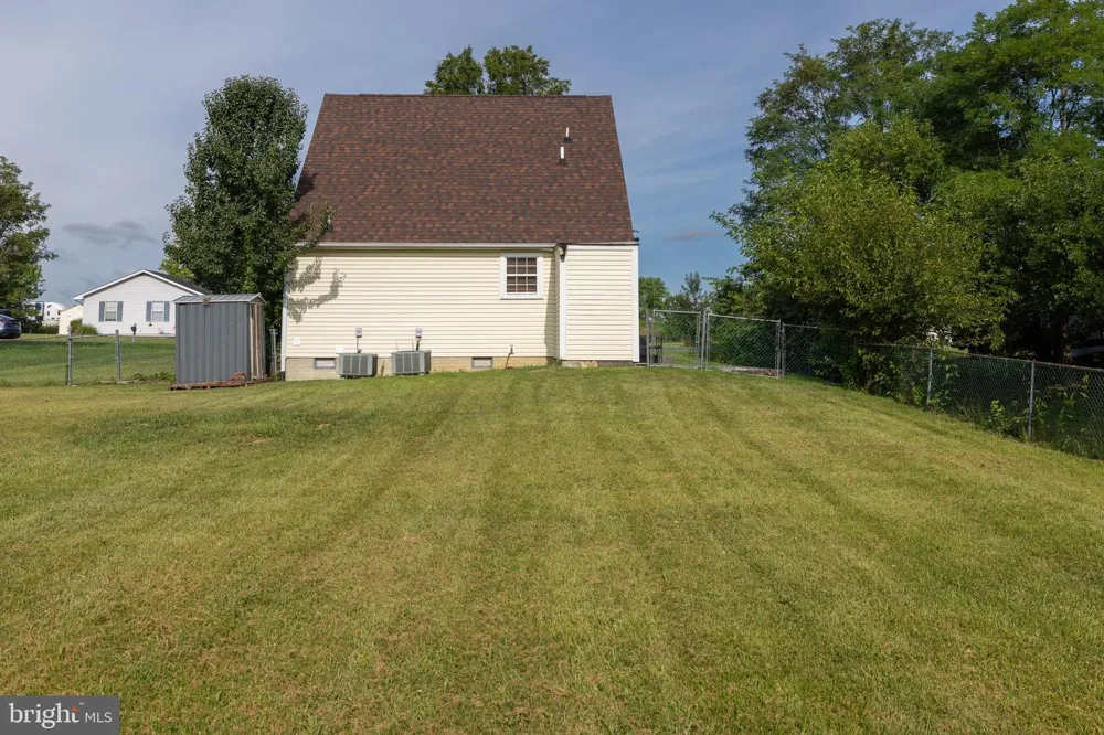 216 NIGHTINGALE Stephens City, VA 22655