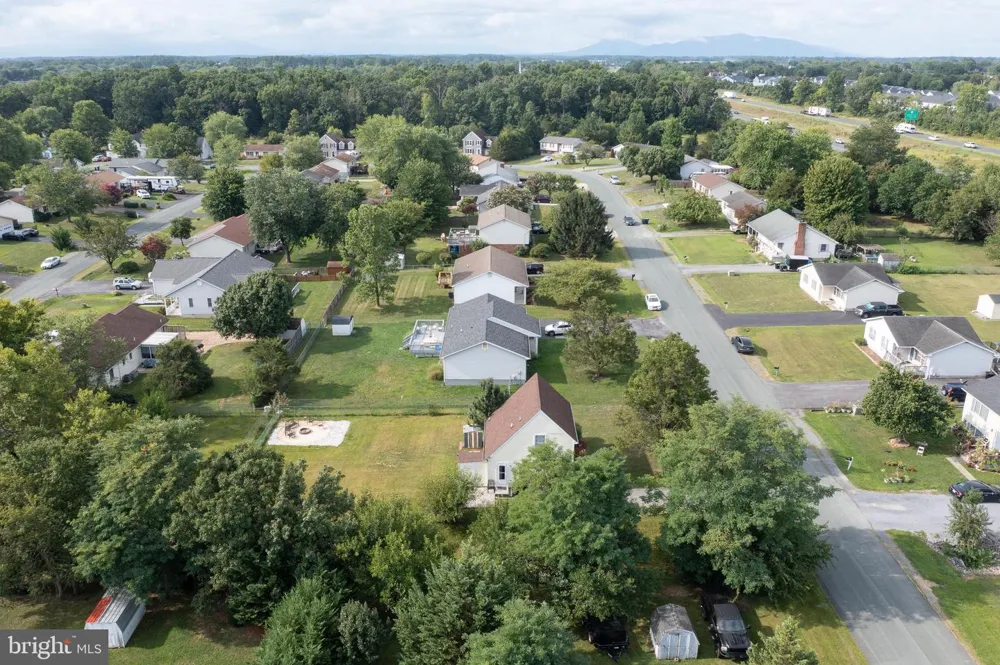 216 NIGHTINGALE Stephens City, VA 22655