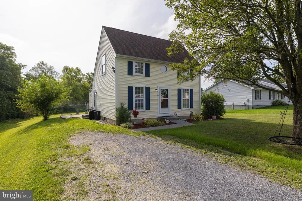 216 NIGHTINGALE Stephens City, VA 22655