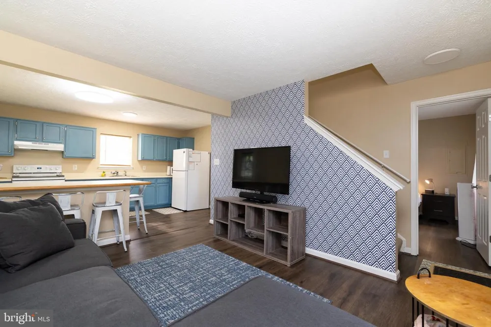 216 NIGHTINGALE Stephens City, VA 22655