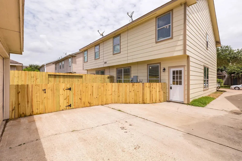 16815 Libson Falls Drive Houston, TX 77095