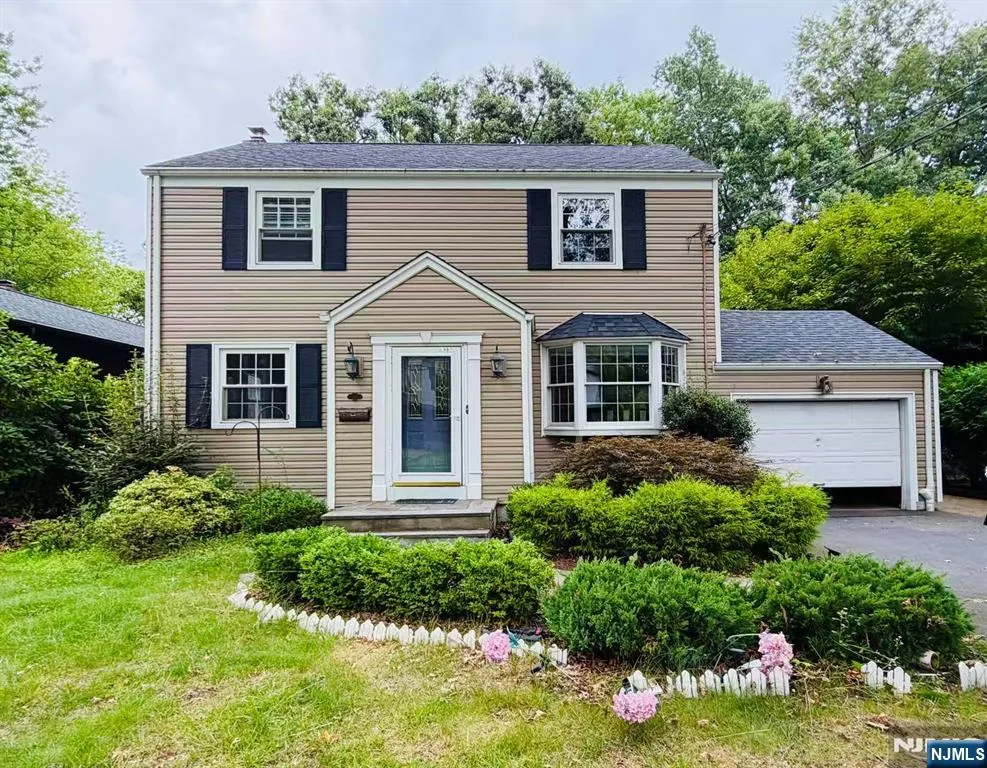 312 Wales Avenue River Edge, NJ 07661