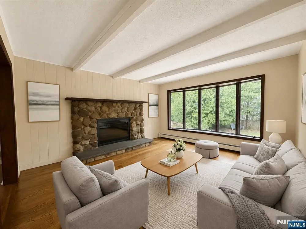312 Wales Avenue River Edge, NJ 07661
