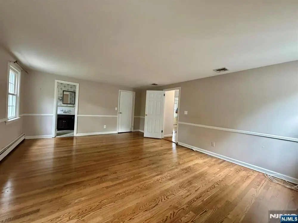312 Wales Avenue River Edge, NJ 07661