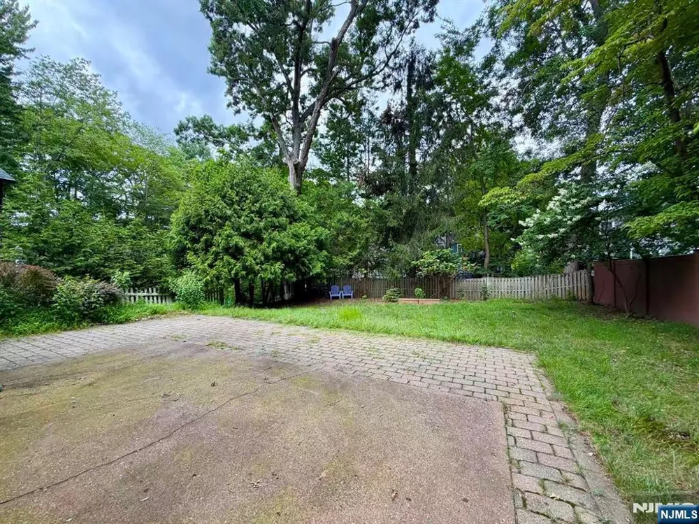 312 Wales Avenue River Edge, NJ 07661