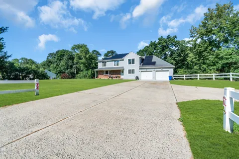 688 Fort Plains Road