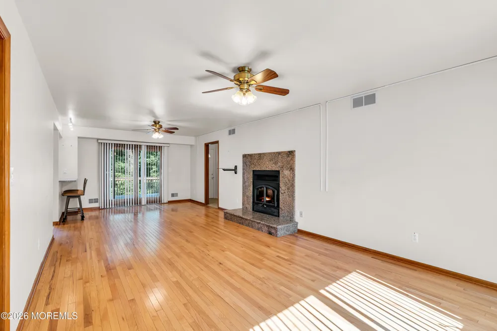 688 Fort Plains Road Howell, NJ 07731