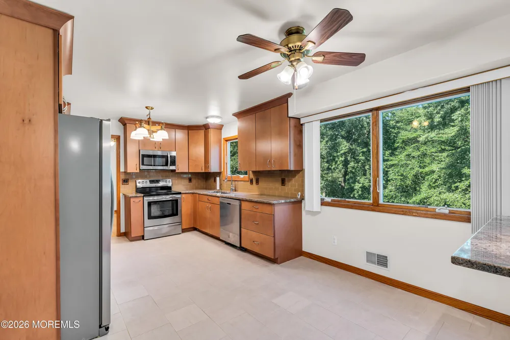 688 Fort Plains Road Howell, NJ 07731