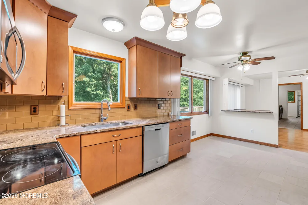 688 Fort Plains Road Howell, NJ 07731