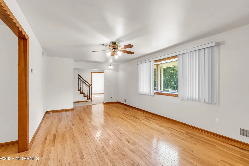 688 Fort Plains Road Howell, NJ 07731