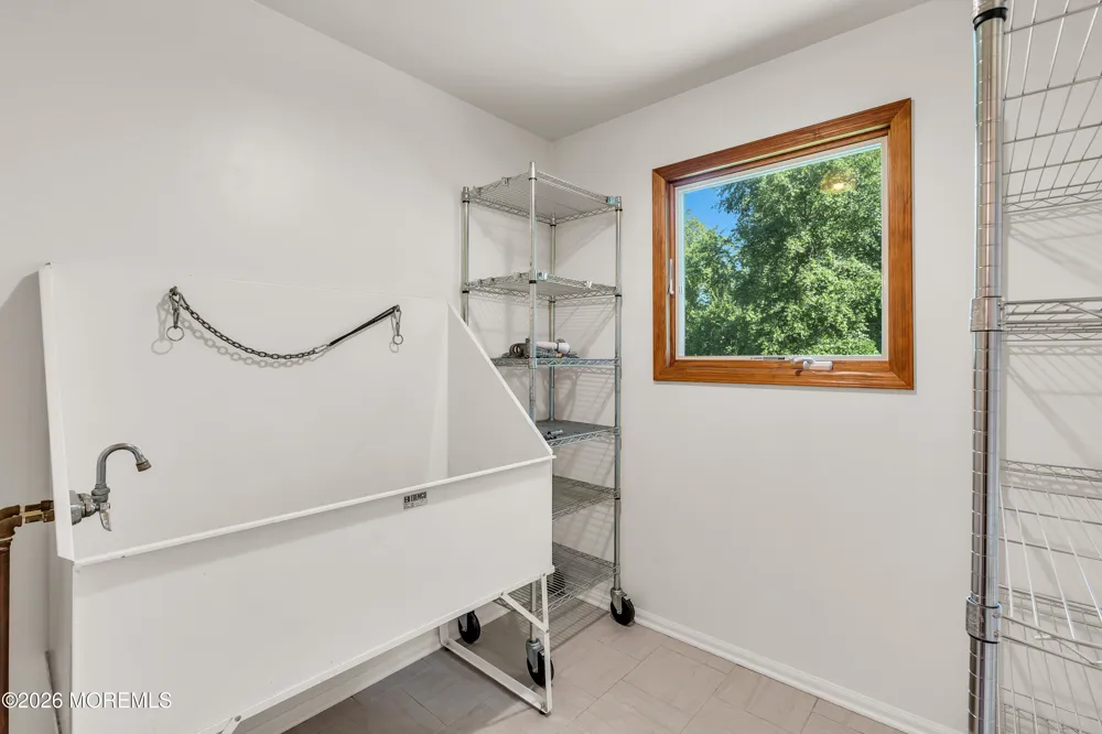 688 Fort Plains Road Howell, NJ 07731