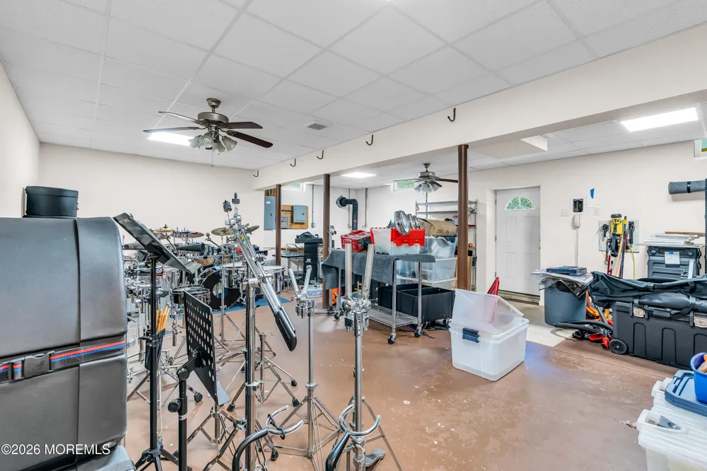 688 Fort Plains Road Howell, NJ 07731