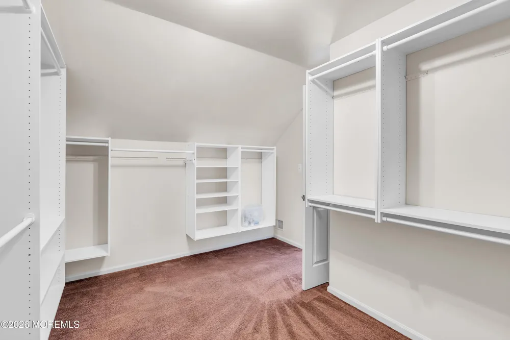 688 Fort Plains Road Howell, NJ 07731