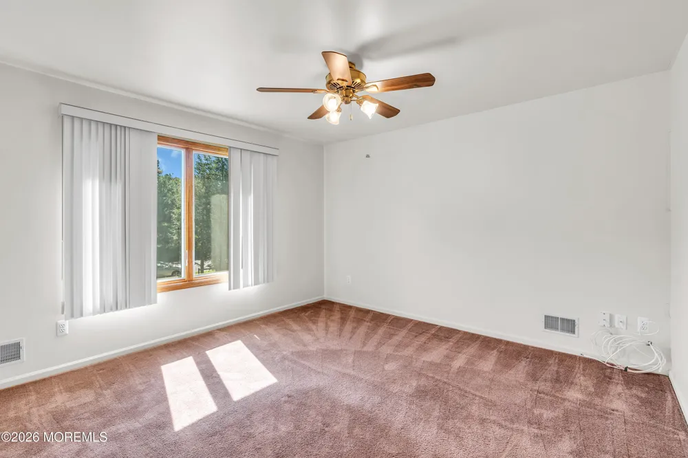 688 Fort Plains Road Howell, NJ 07731