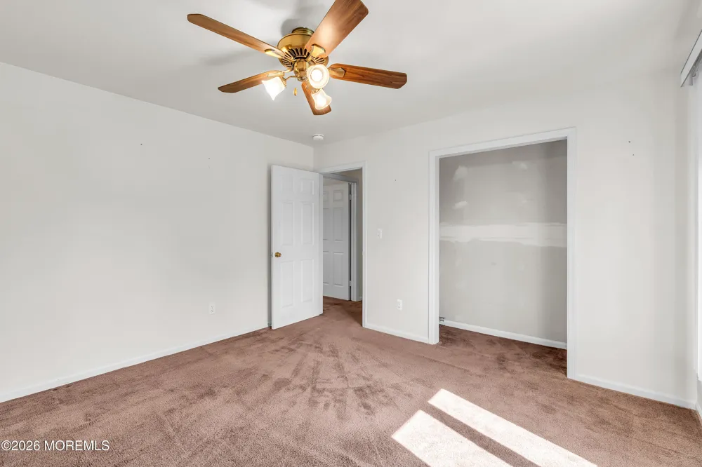 688 Fort Plains Road Howell, NJ 07731