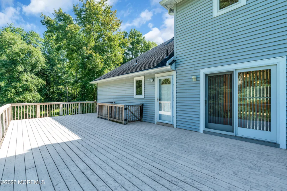 688 Fort Plains Road Howell, NJ 07731