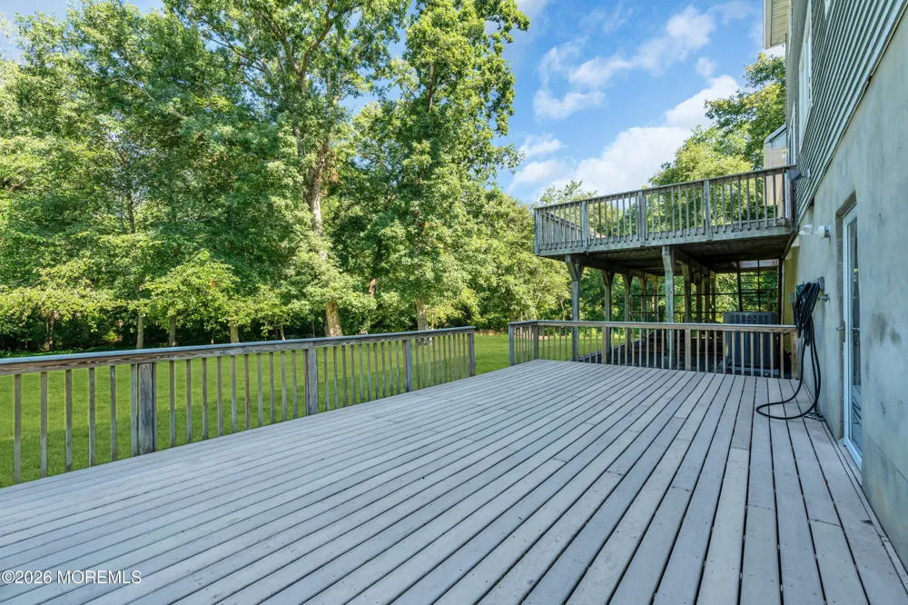 688 Fort Plains Road Howell, NJ 07731