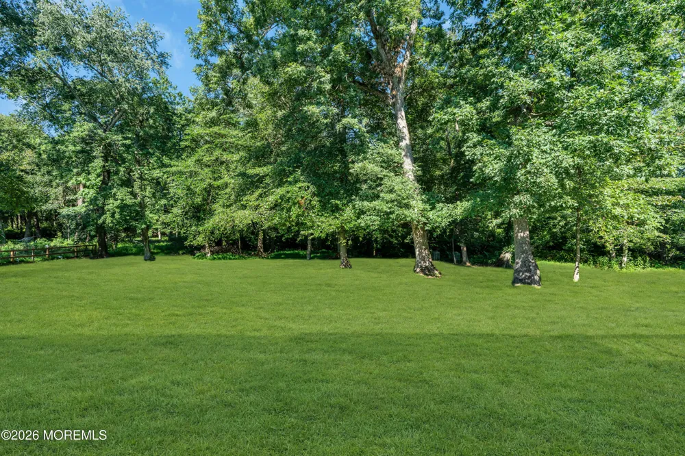 688 Fort Plains Road Howell, NJ 07731