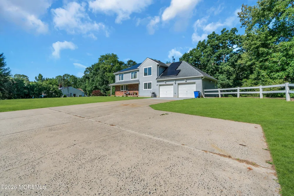 688 Fort Plains Road Howell, NJ 07731