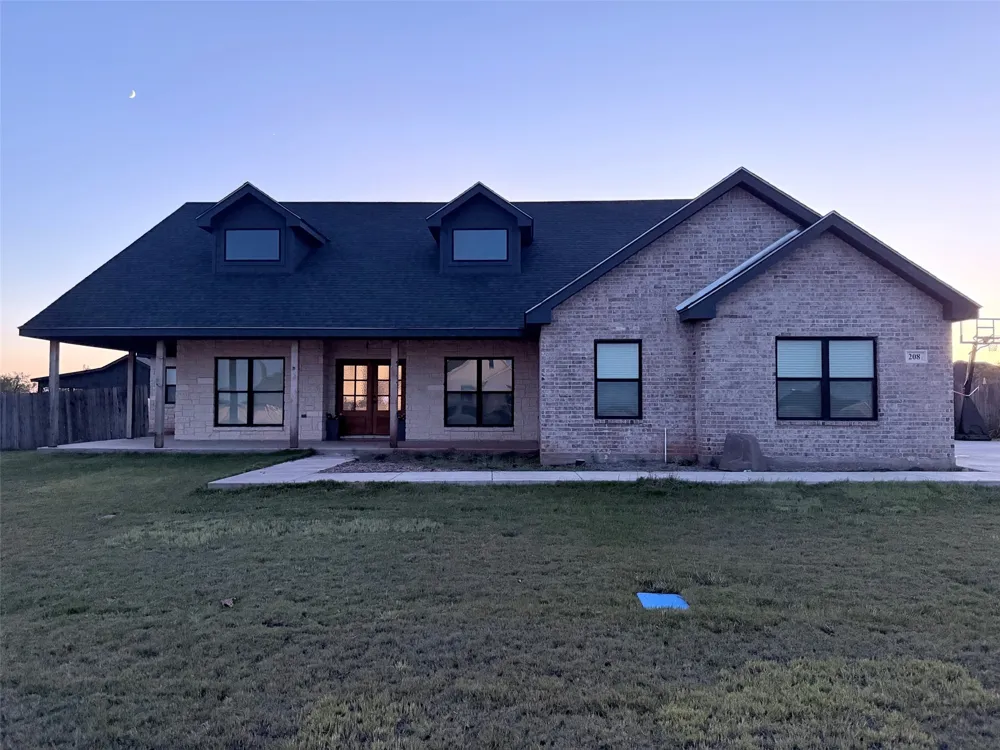 208 Ridge Road Tuscola, TX 79562