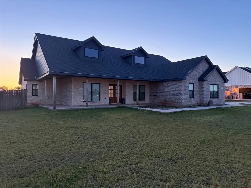 208 Ridge Road Tuscola, TX 79562