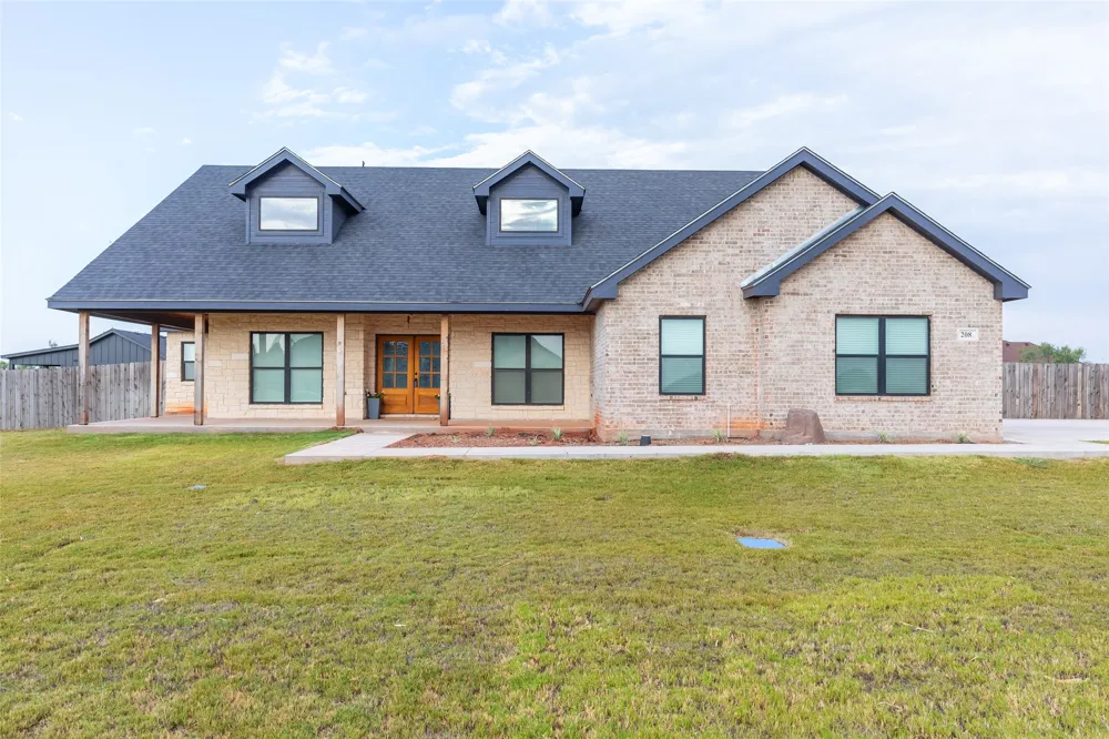 208 Ridge Road Tuscola, TX 79562