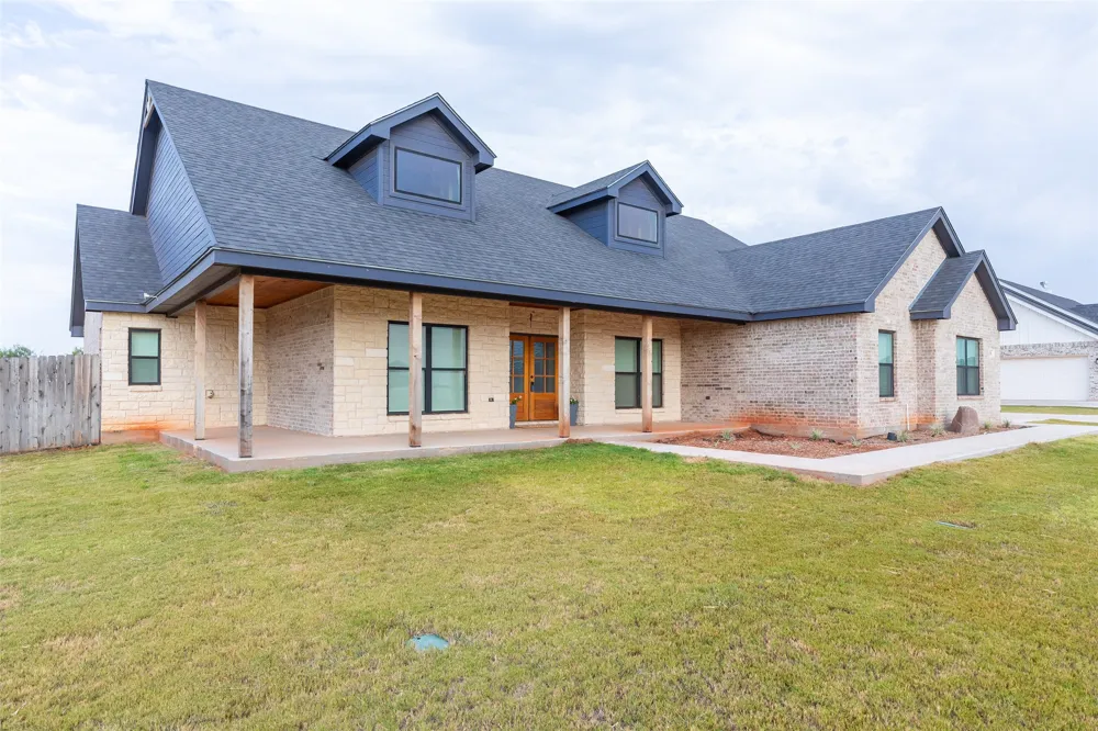 208 Ridge Road Tuscola, TX 79562
