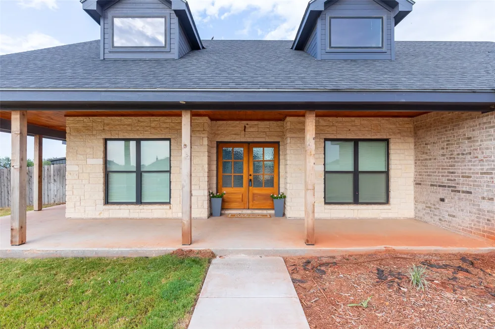 208 Ridge Road Tuscola, TX 79562