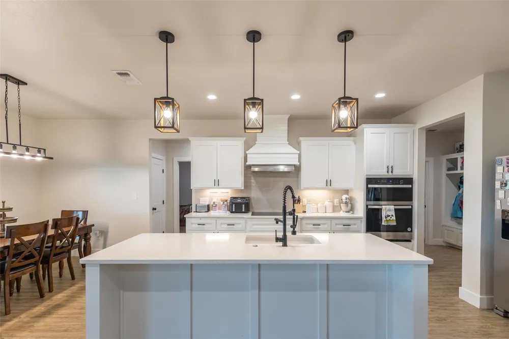 208 Ridge Road Tuscola, TX 79562