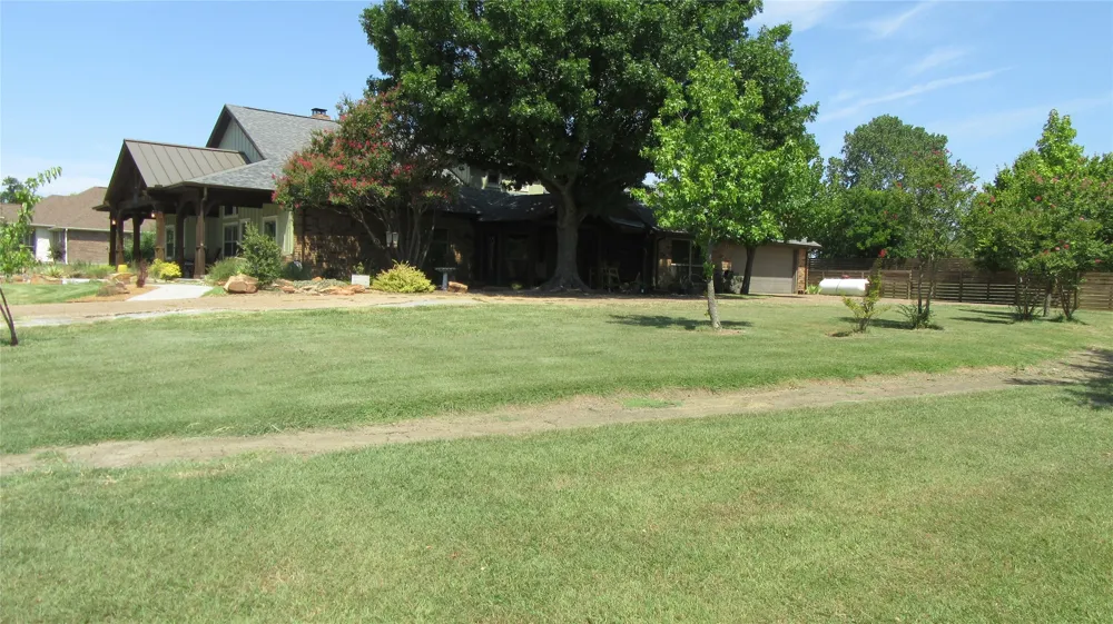 3 Highland Circle Lucas, TX 75002