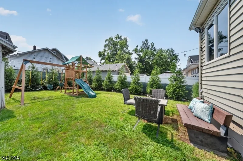 129 Demarest Ave Bloomfield, NJ 07003