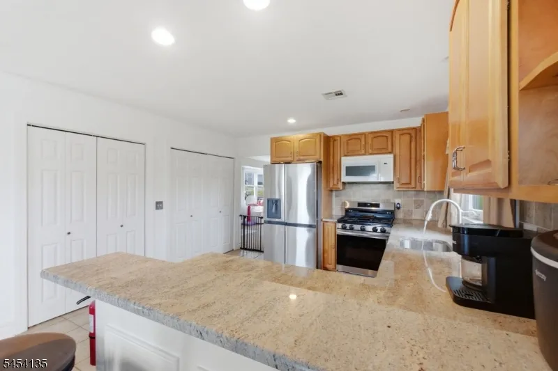 72 County Rd 639 Wantage, NJ 07461