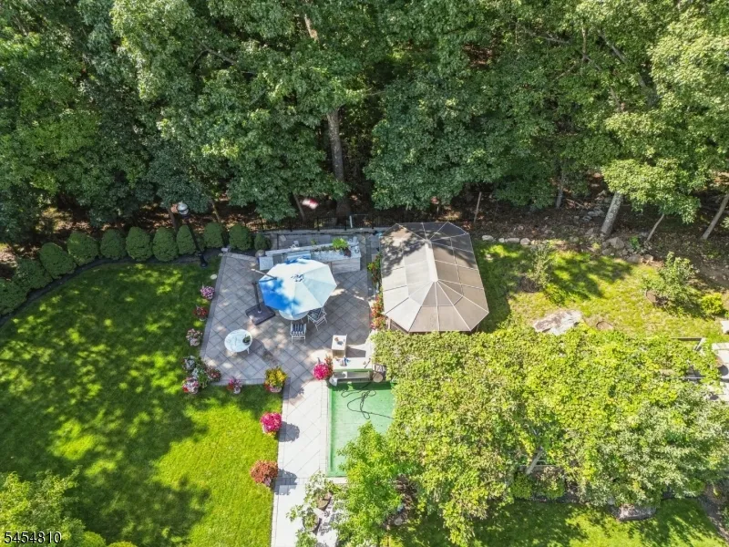24 Emerson Rd Parsippany-Troy Hills, NJ 07950