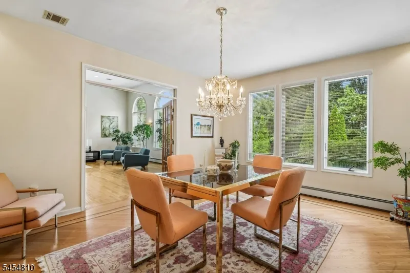 24 Emerson Rd Parsippany-Troy Hills, NJ 07950