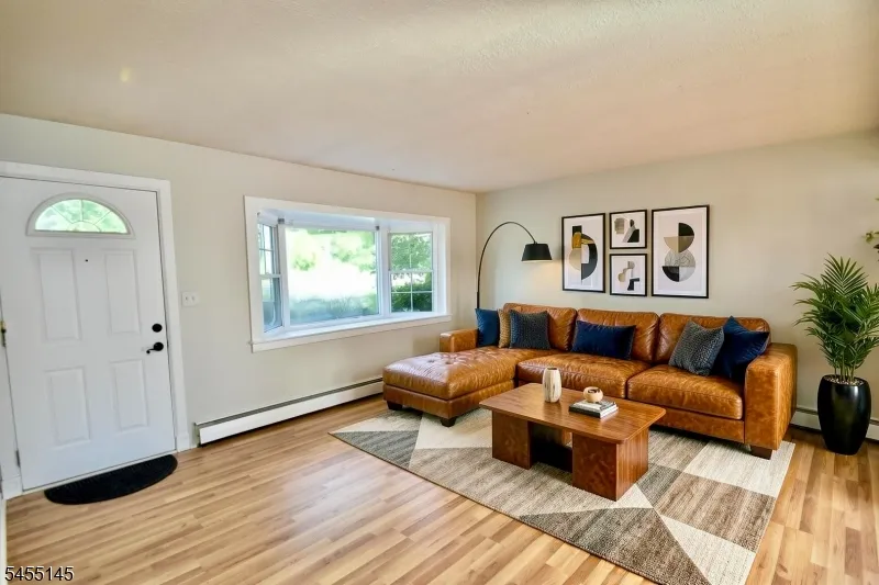 130 Brooklyn Stanhope Rd Hopatcong, NJ 07874