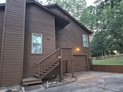 330 Holiday Lane