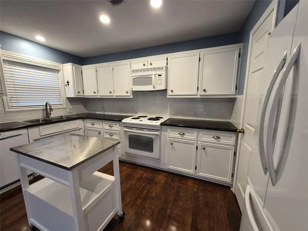 330 Holiday Lane Coldspring, TX 77331