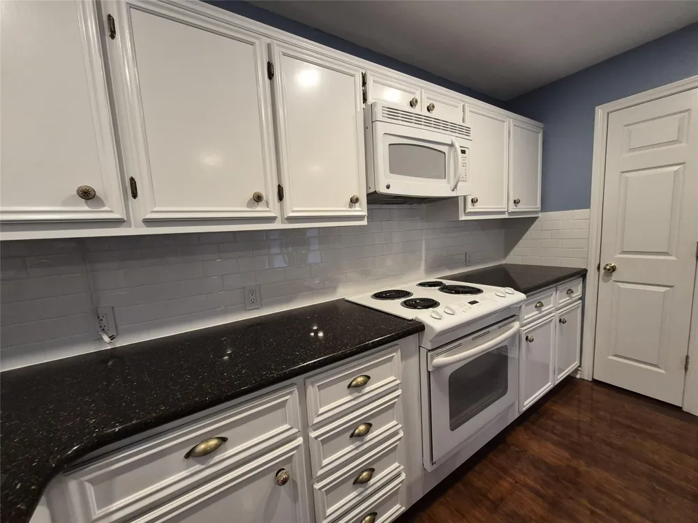 330 Holiday Lane Coldspring, TX 77331