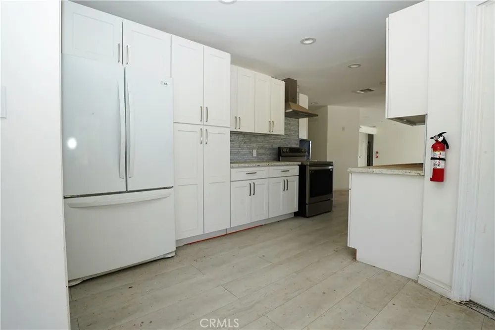 33716 Hubbard Acton, CA 93510