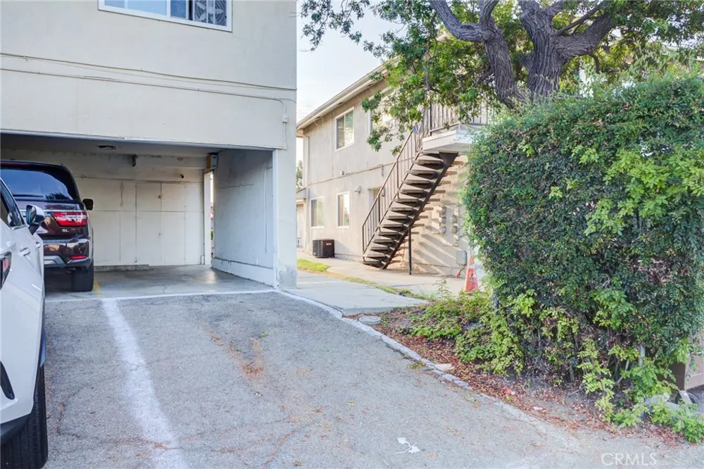 1751 Fullerton Rowland Heights, CA 91748