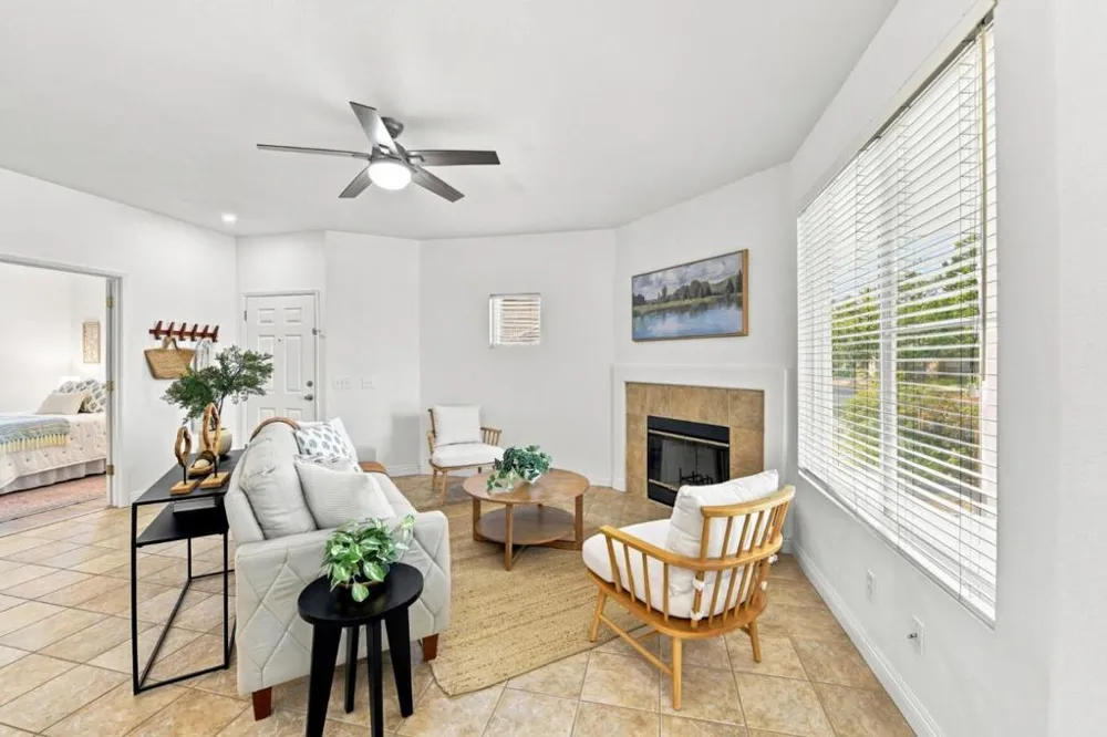 9113 Haussman Street Elk Grove, CA 95758