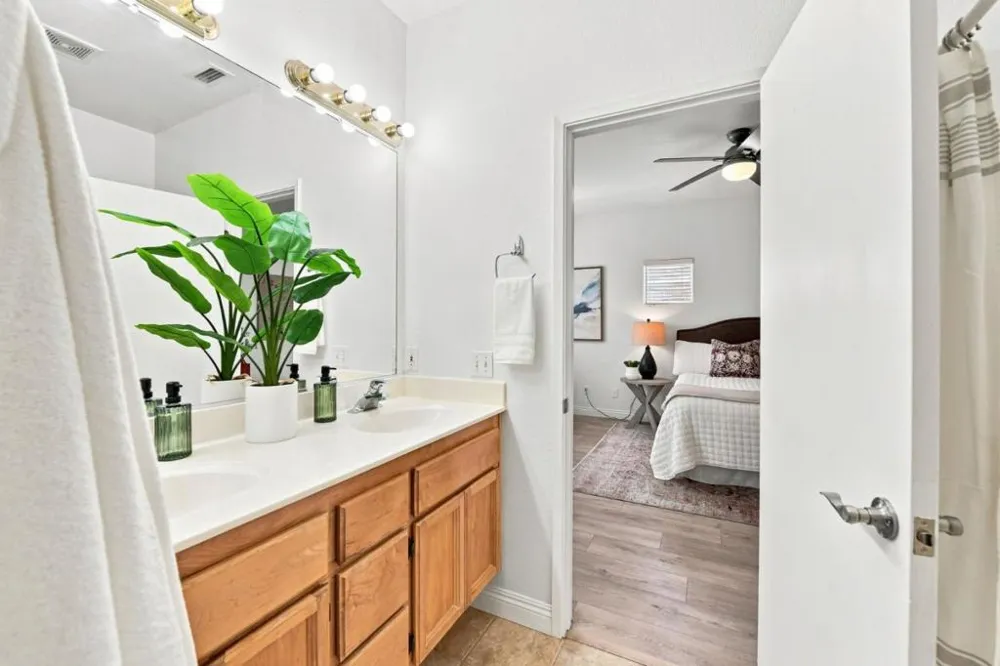 9113 Haussman Street Elk Grove, CA 95758