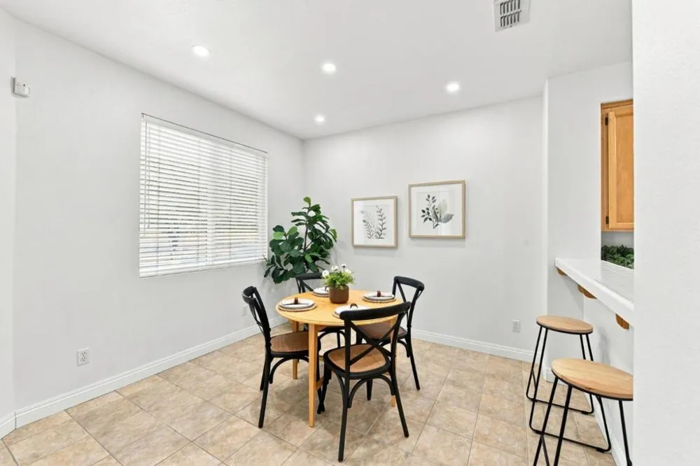 9113 Haussman Street Elk Grove, CA 95758