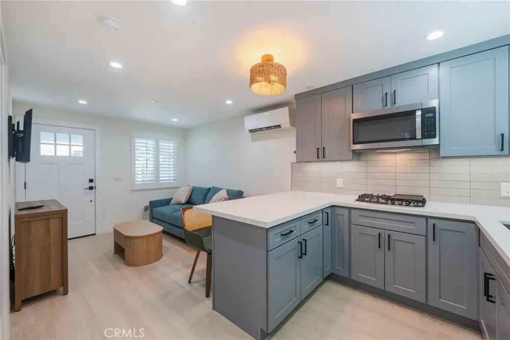 2324 246th Place Lomita, CA 90717